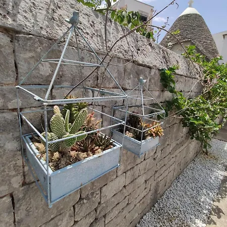 Trullo Al Vicoletto Al Civico 10, Civico 8, Civico 7 Holiday home *