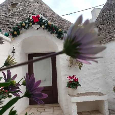 펜션 Trullo Al Vicoletto Al Civico 10, Civico 8, Civico 7 *