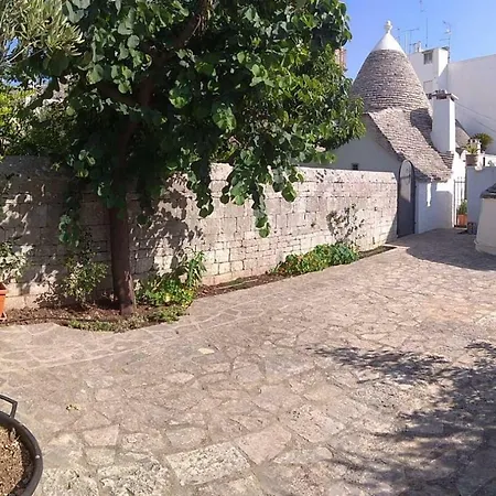 Σπίτι διακοπών Trullo Al Vicoletto Al Civico 10, Civico 8, Civico 7 Αλμπερομπέλο