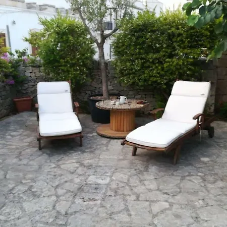 Feriehus Trullo Al Vicoletto Al Civico 10, Civico 8, Civico 7 *